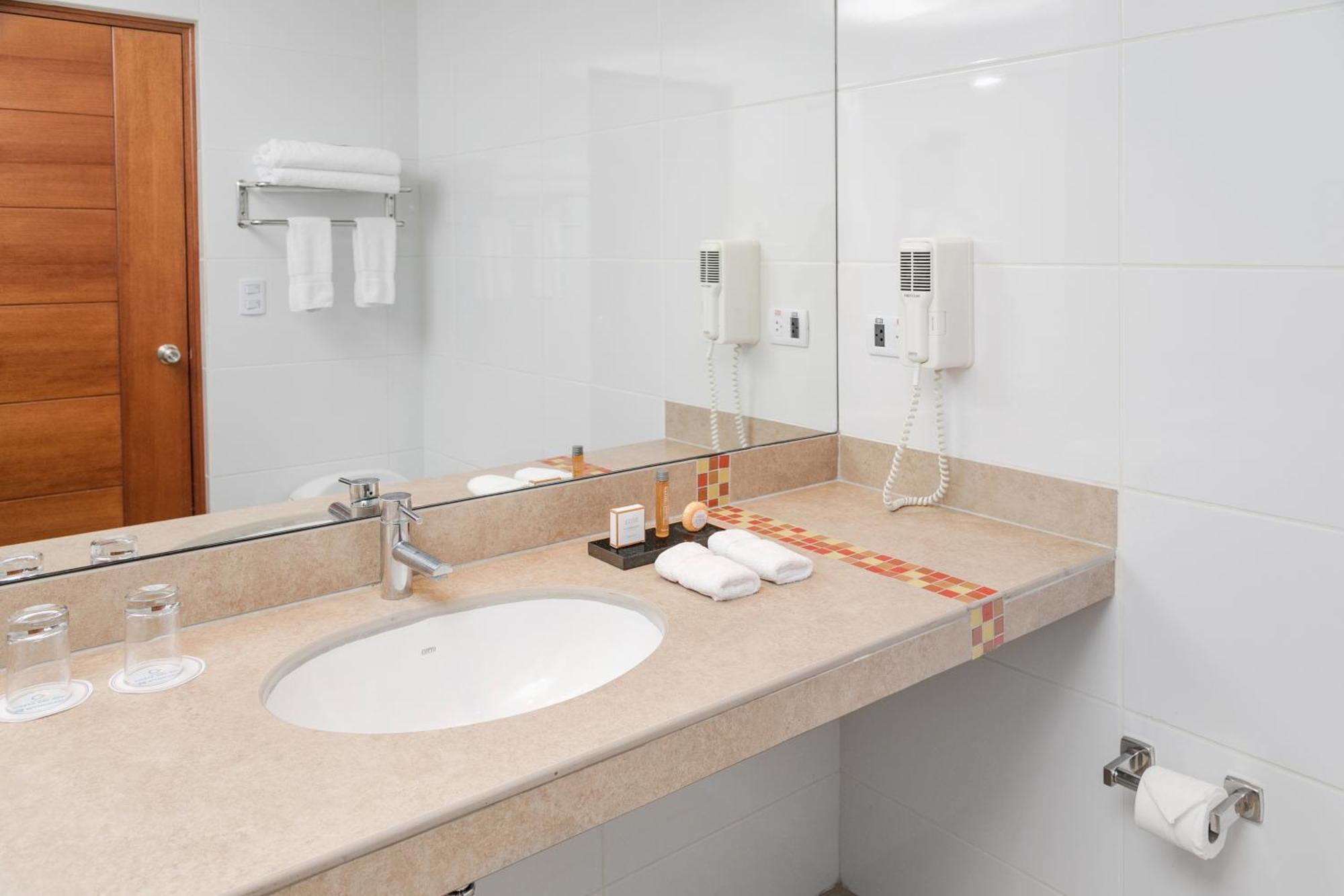 Wyndham Costa Del Sol Pucallpa Zewnętrze zdjęcie